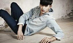 金秀贤爆料最新,揭秘演艺圈背后的惊人真相！